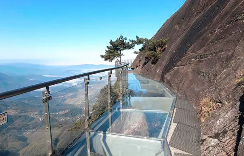 Jiangxi Wugong Mountain Fengfeng District Glass Walkway Project